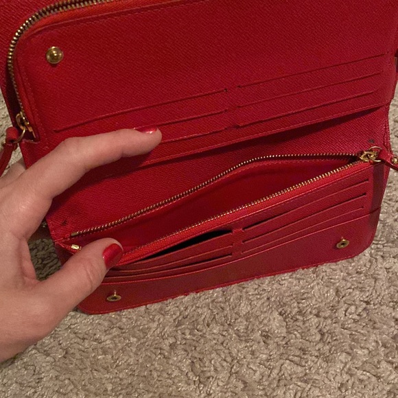 Authentic Louis Vuitton long wallet - Picture 6 of 8